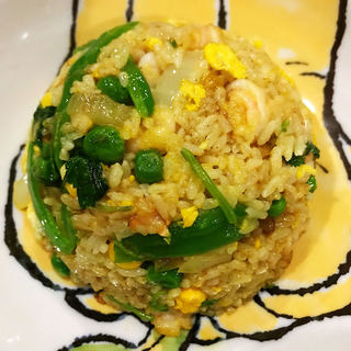 虾仁咖喱炒饭