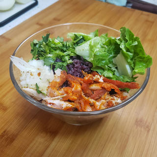 孜然鸡柳拌饭