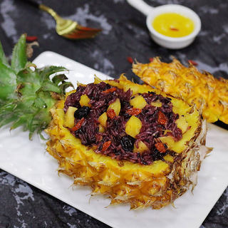 菠萝糯米饭