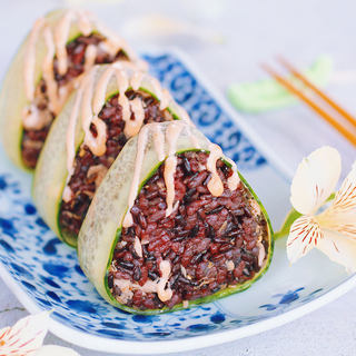 金枪鱼紫米饭团