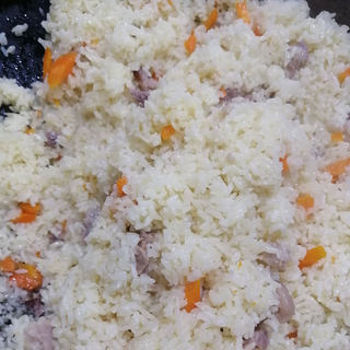 羊肉手抓饭