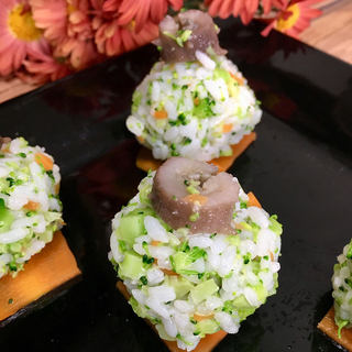 西兰花海参饭团