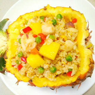 甜蜜菠萝饭