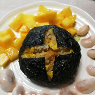 蘑菇海苔包饭