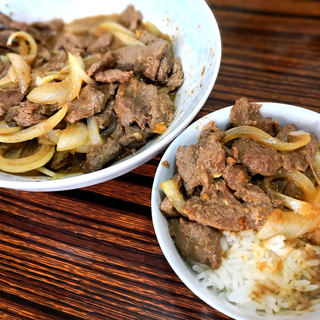 牛肉盖饭
