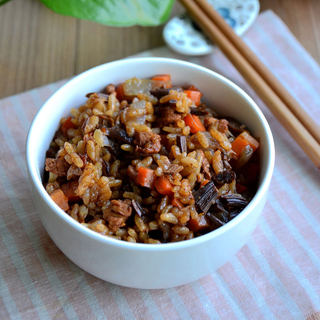 茶树菇瘦肉饭
