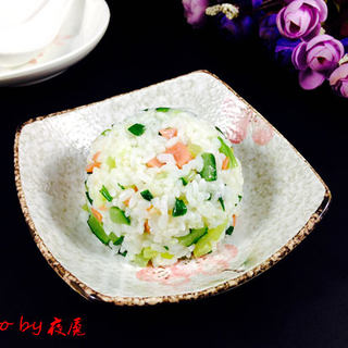 记忆中广院的味道——黄瓜火腿炒饭