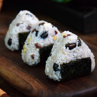 杂粮饭团
