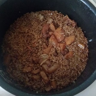 鸡肉手抓饭