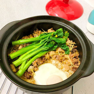 黑乐砂锅鸡肉煲仔饭