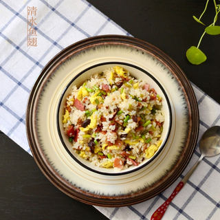 蒜薹培根炒饭
