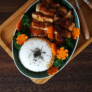 照烧鸡腿饭