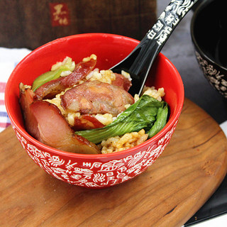 腊味双拼煲仔饭