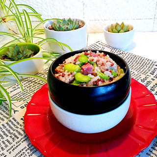 咸肉豆瓣杂粮饭