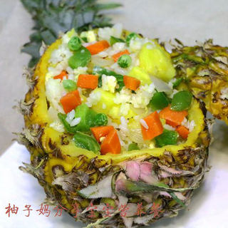 酸甜田园菠萝炒饭