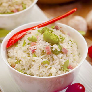 蚕豆火腿焖饭