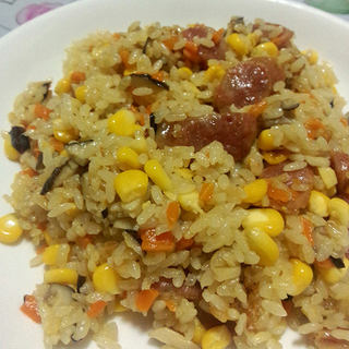广式腊肠闷饭