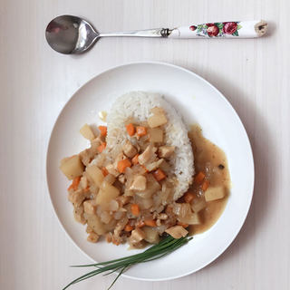 咖喱鸡肉饭