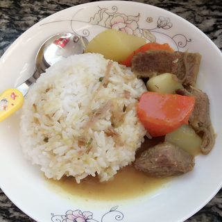 咖喱牛肉饭
