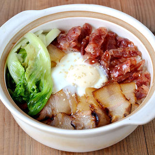 腊味双拼煲仔饭