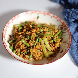 豆角芹菜鸡肉丁炒饭
