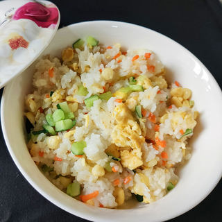 炒米饭