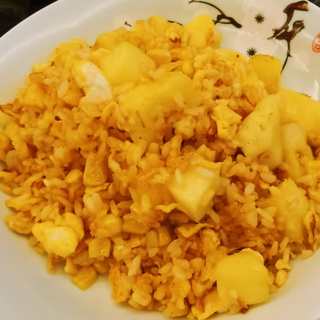菠萝炒饭