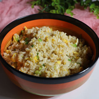 黄瓜鸡蛋炒饭