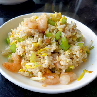 虾仁时蔬炒米