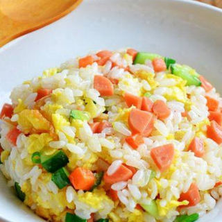 家常火腿炒饭