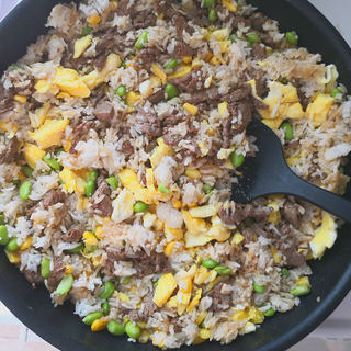 牛肉炒饭
