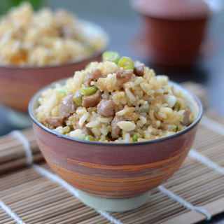 肉丁酱油炒饭
