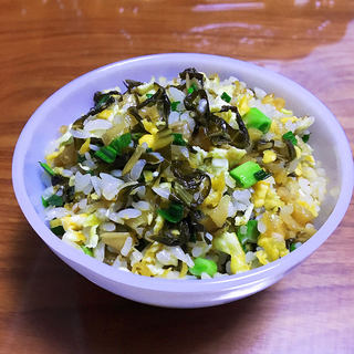 腌菜蛋炒饭