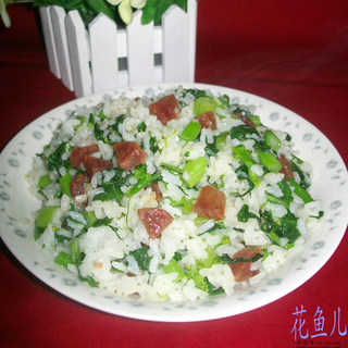 腊肠油菜蕻炒饭