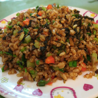 客家萝卜苗炒饭