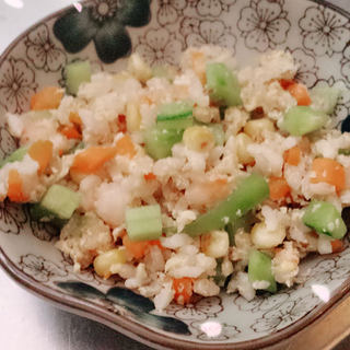 玉米虾仁杂蔬炒饭