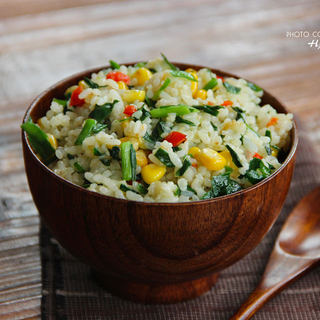 【韭菜玉米炒饭】春天食韭正当时