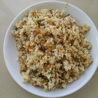虾仁时蔬炒饭