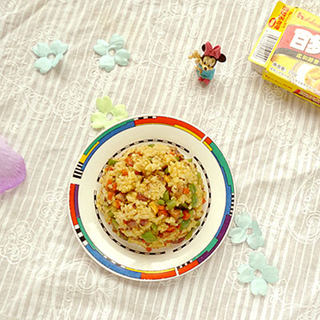 香草肠黄金咖喱炒饭