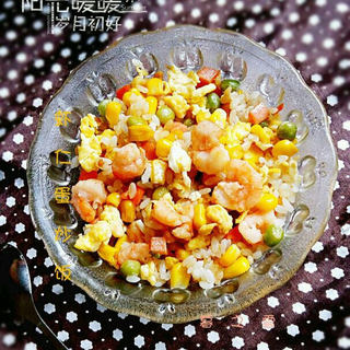 虾仁蛋炒饭