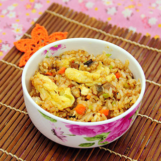 日式鳗鱼炒饭