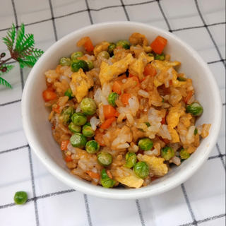 时蔬炒饭