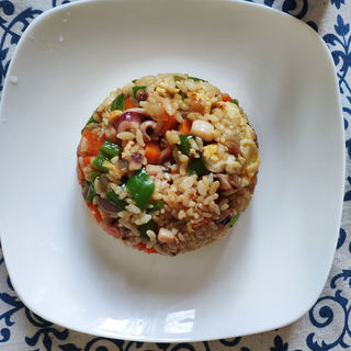 鱿鱼炒饭