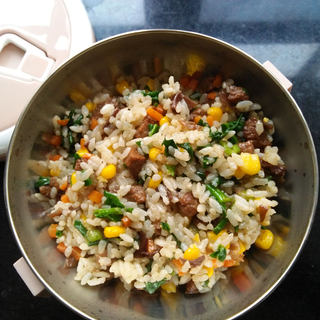 牛肉五彩炒饭