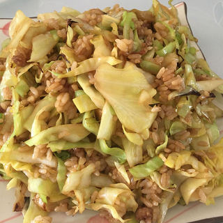炒菜拌饭