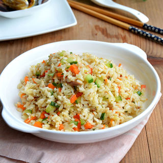 金枪鱼炒饭