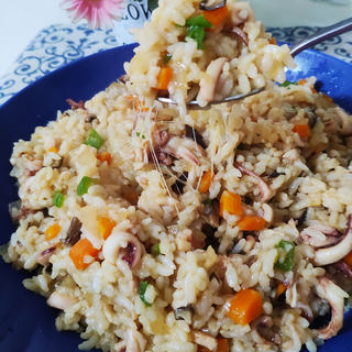 芝士鱿鱼炒饭