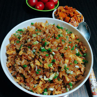 酱油炒饭