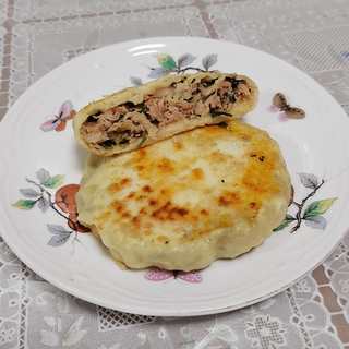 萝卜丝肉馅油煎饼