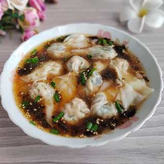 皮蛋馄饨